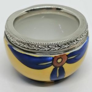 Mini vide-poche en porcelaine et argent massif, vers 1925-30.