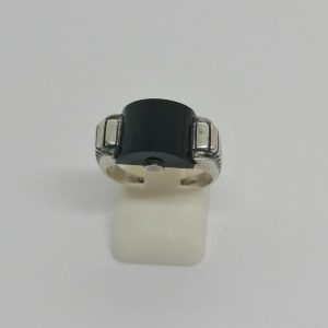 Bague argent, monture et onyx structuré et taillé sur mesure, Art Déco.
