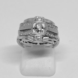 Bague en or gris, structurée, Art Déco.