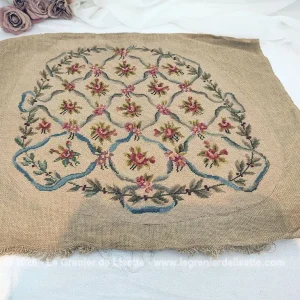 Ancien canevas toile jute dessus chaise