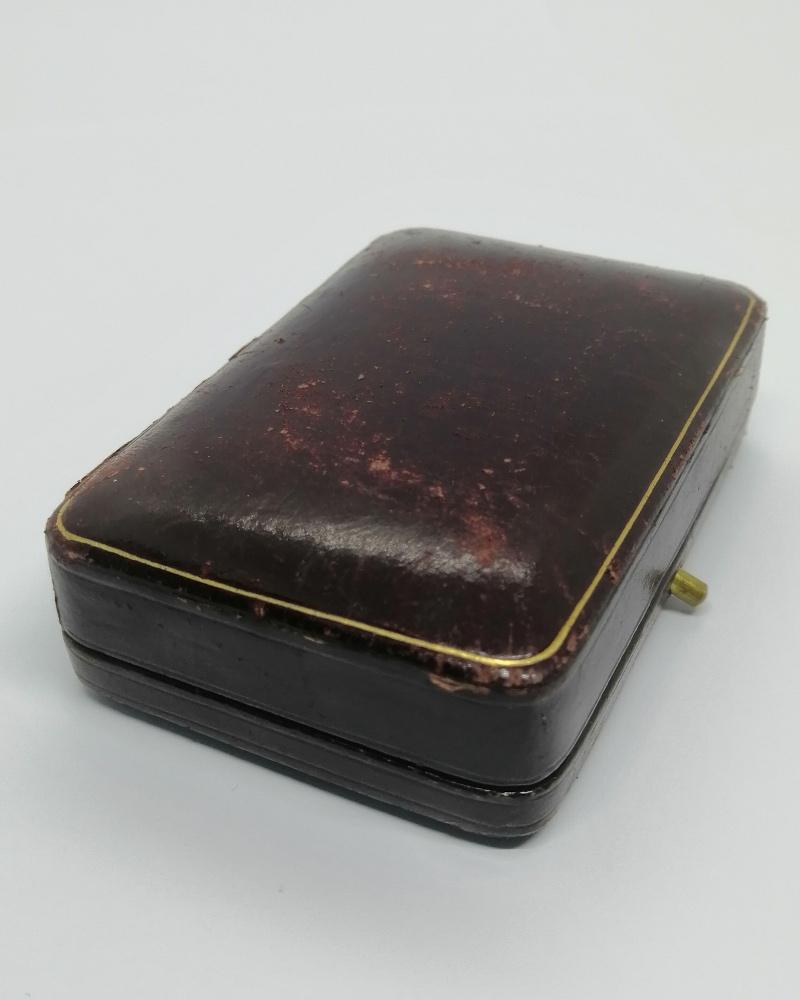 Carnet de bal, argent massif, et décor floral Art Nouveau, vers 1900, Paris. – Image 8