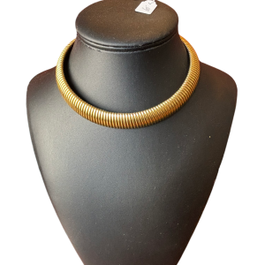 Collier en métal doré vintage